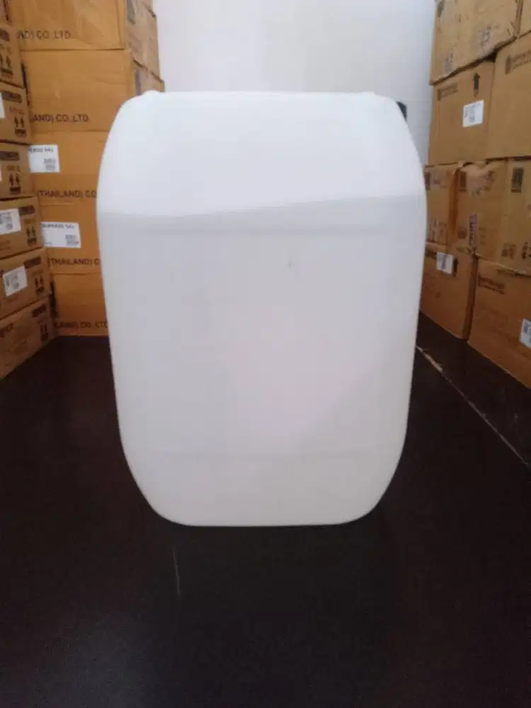 Thinner Pu ukuran jerigen 20 ltr