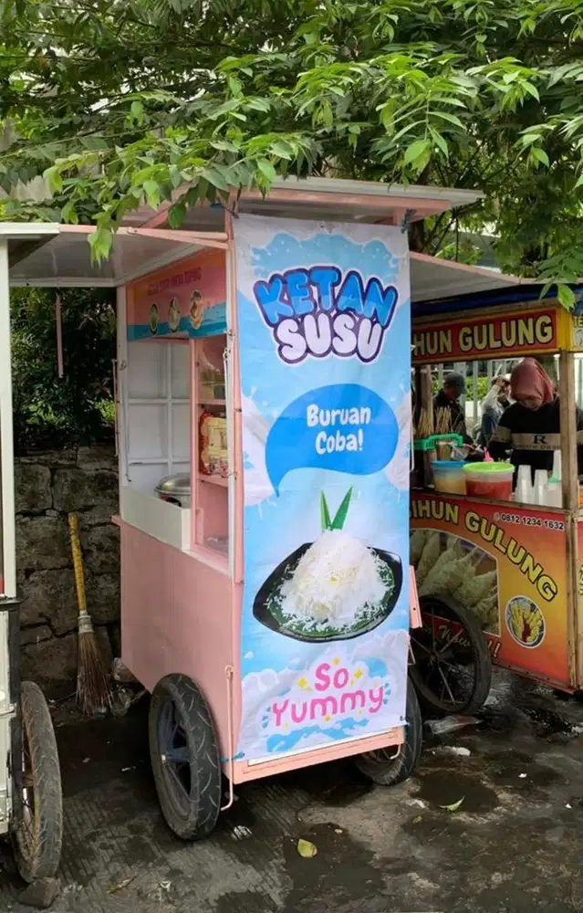 Take over stand ketan susu