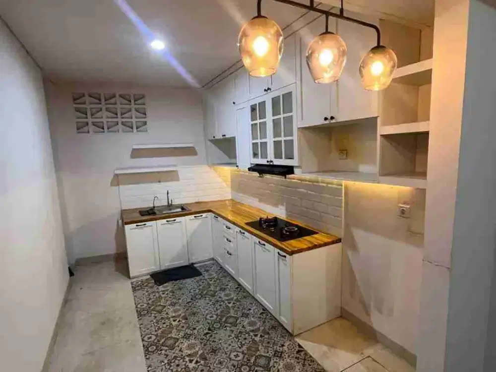 Di sewakan rumah di Cendana hills Lippo karawaci