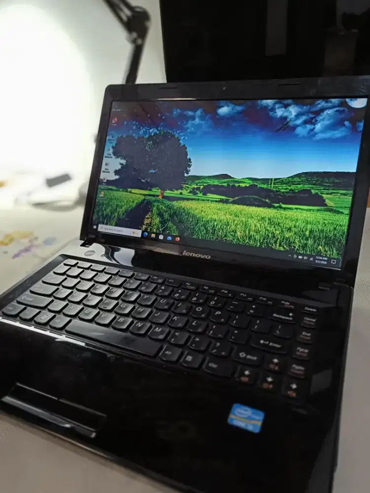 Lenovo Core i3 Ram 4 GB