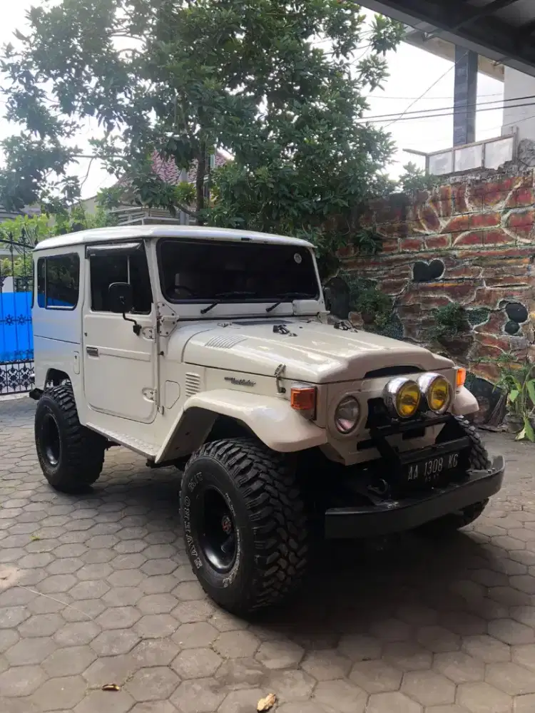HARDTOP FJ40 TAHUN 1980 SWAP DIESEL
