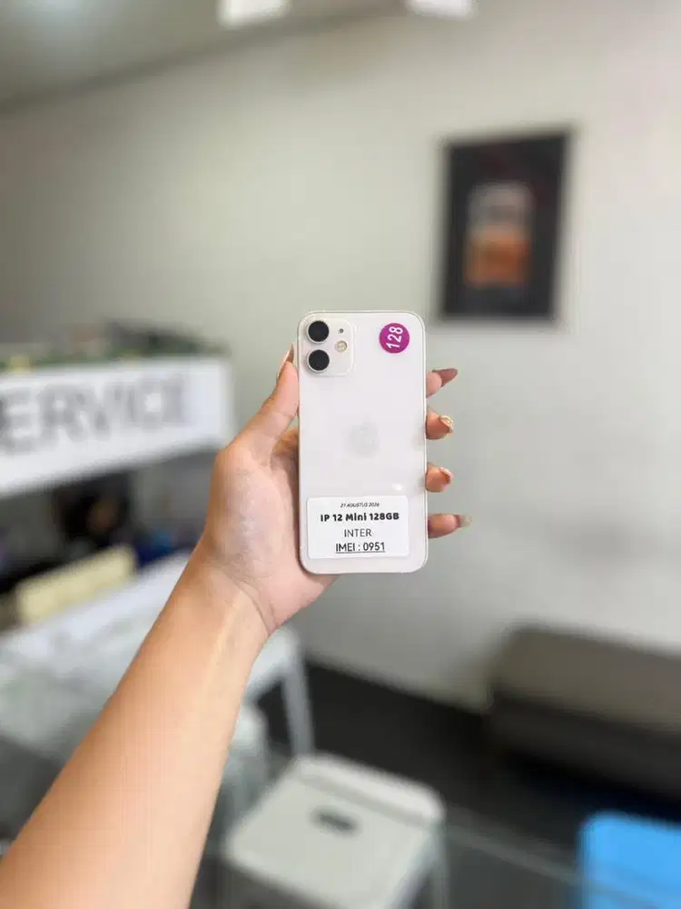 iPhone 12Mini White 128Gb Mulus Nominus Fullset Bergaransi Menerima Tt