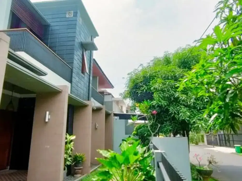 Rumah DIjual Bagus 2 Lantai Harga Sangat Menarik Di Bintarojaya Sektor 3