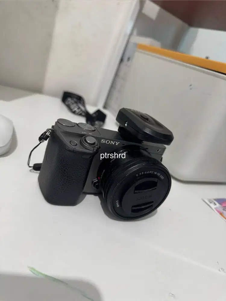 Kamera Sony A6000 16-55mm Silver