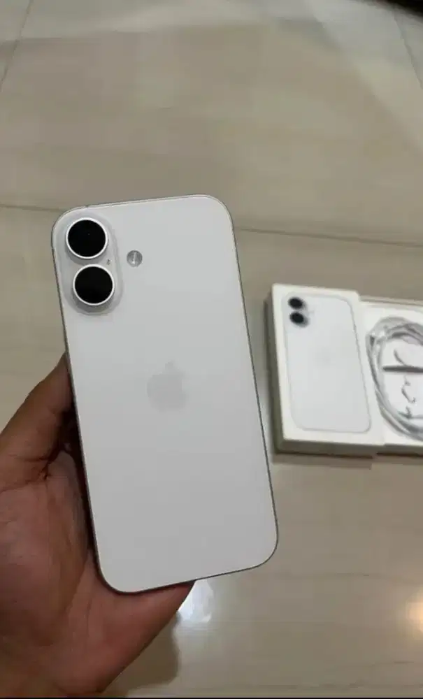 IPHONE 17 BASIC 256 - IB0X