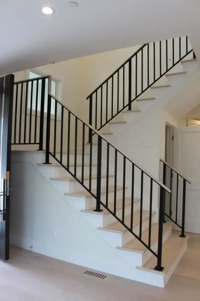 Railing Tangga Minimalis Best Seller