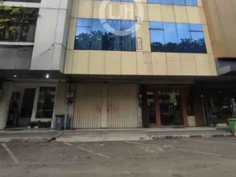 Disewakan Ruko Gading Bukit Indah Luas 72m2 Parkir Leluasa