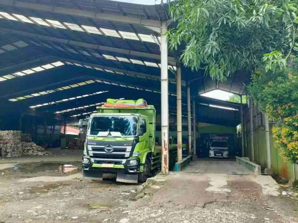 FOR SALE GUDANG + KANTOR DI JL UTAMA KRANGGAN, AKSES DEKAT TOL