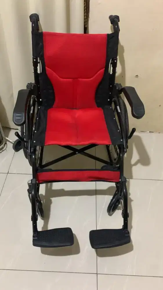 Kursi Roda Masih Sangat Bagus