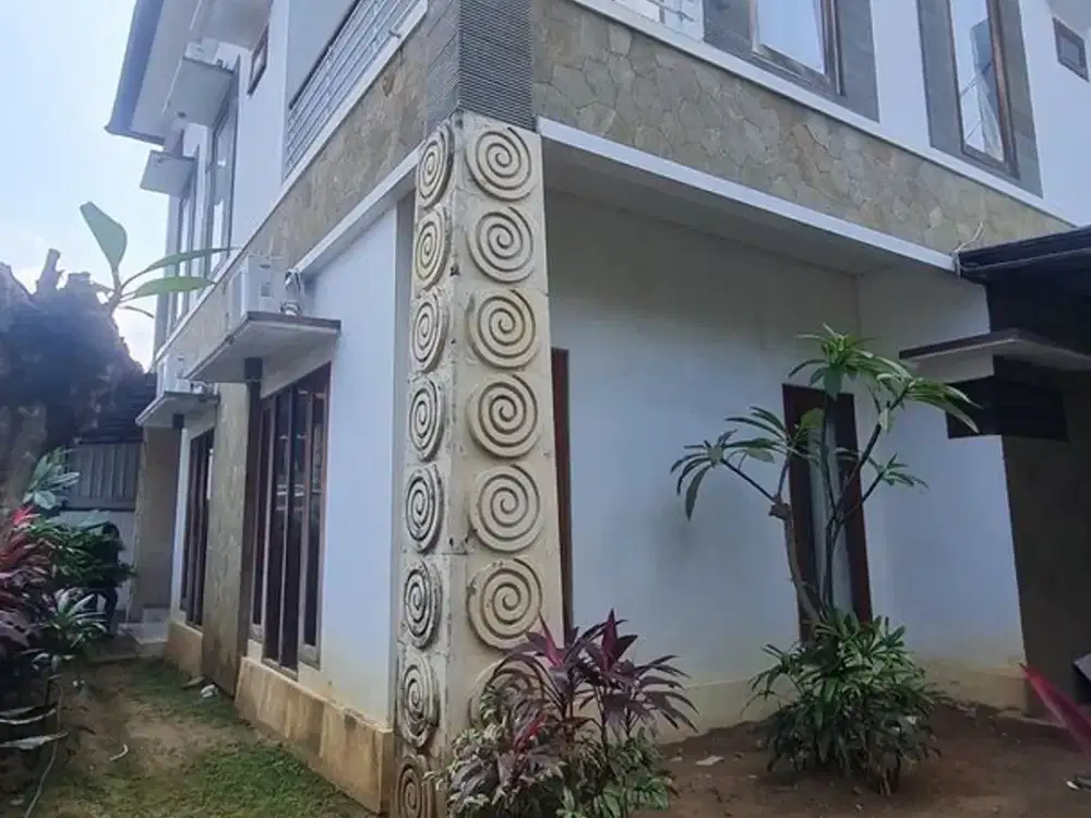 RUMAH BAGUS DAN STRATEGIS DIJUAL DI RENON DENPASAR SELATAN