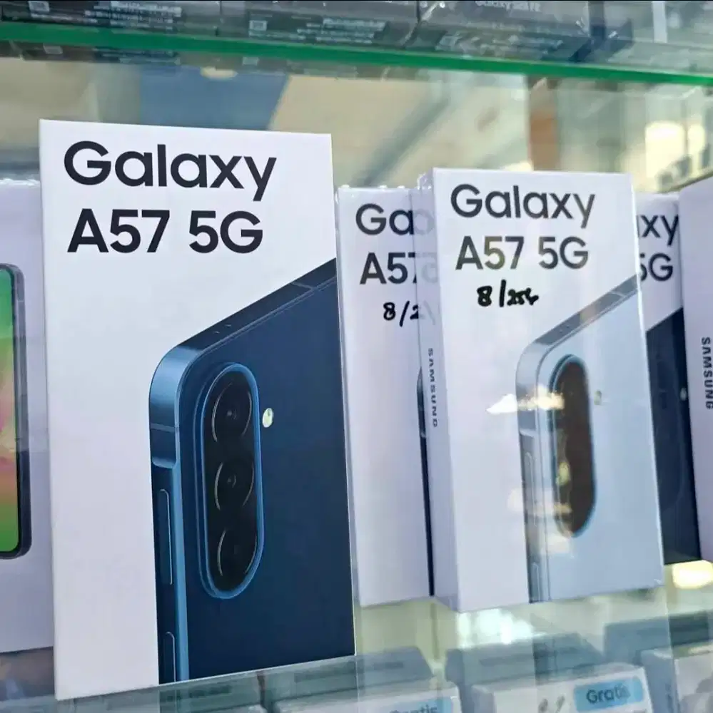 Promo 7,499 free charger ‼️
Samsung A57 RAM 12/256 GB.
New, Segel