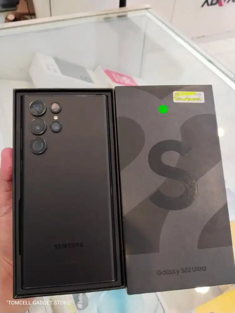 SAMSUNG S22 ULTRA 12/256 MULUS LENGKAP