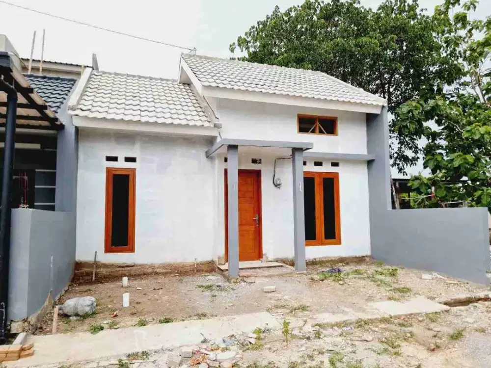 Rumah Baru siAp huni cluster  lokasi gedongan colomadu