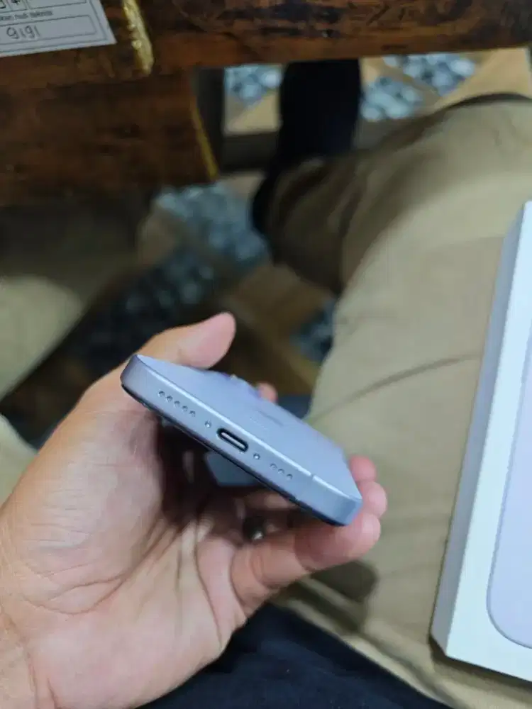 Iphone 17 256Gb ibox pa/a batre 100 notip layar oled bs tker tmabh