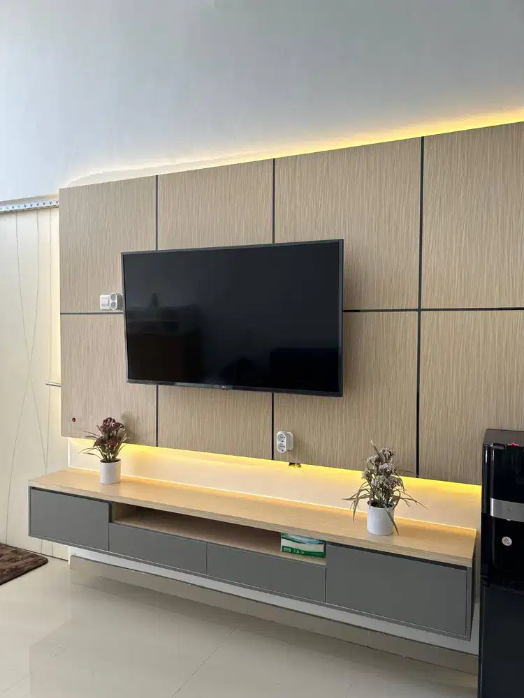 BACKDROP TV MINIMALIS