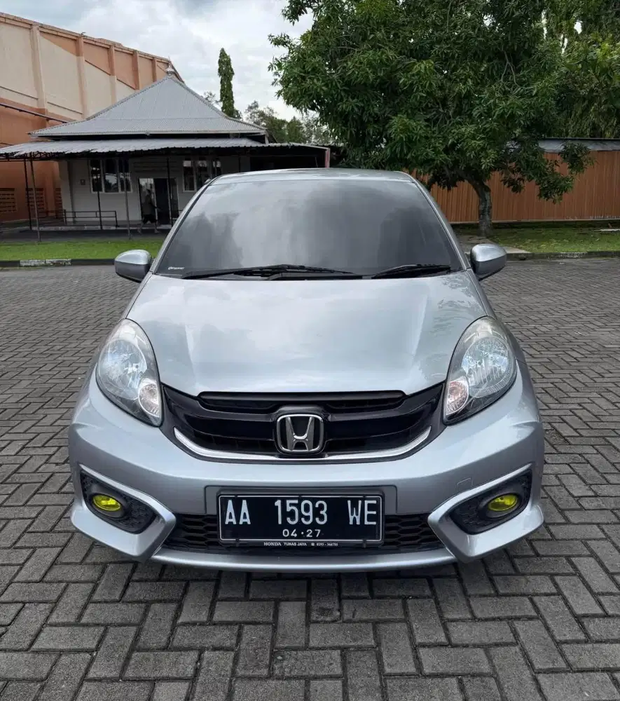 Honda brio e matic 2017 ISTIMEWA TOP KONDISI KREDIT  MURAH