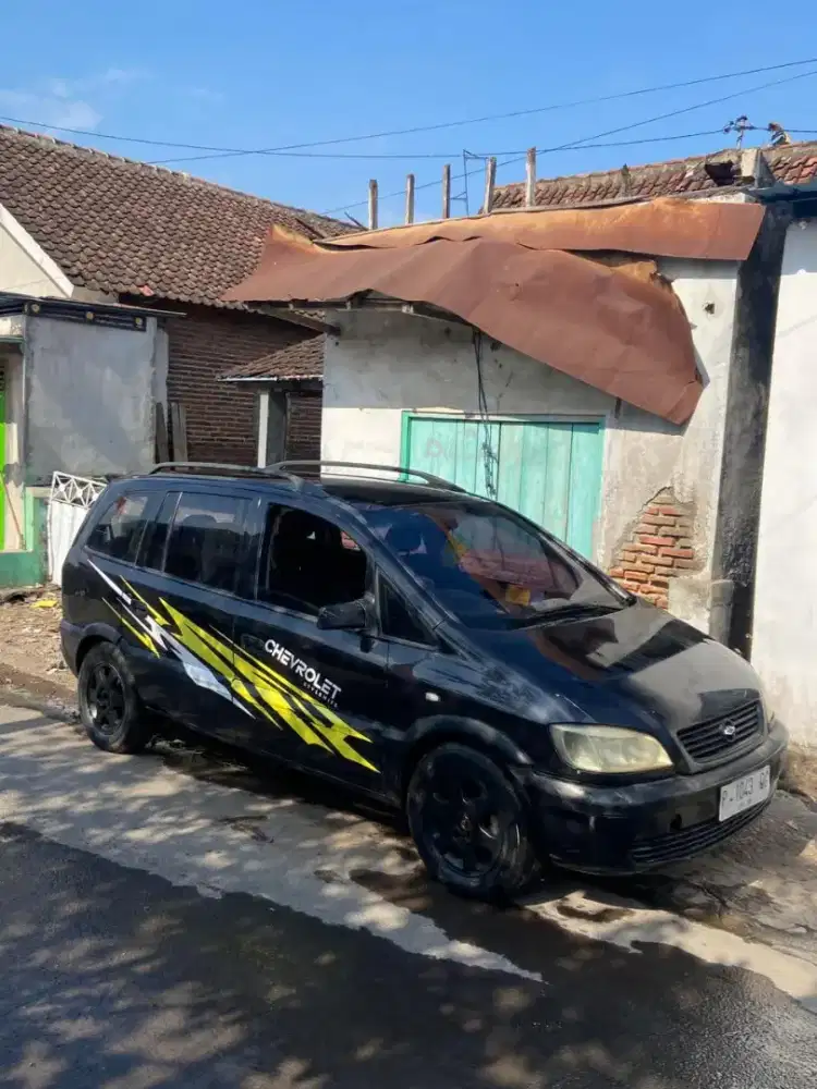 24jt Chevrolet Zafira lengkap Manual Plat P