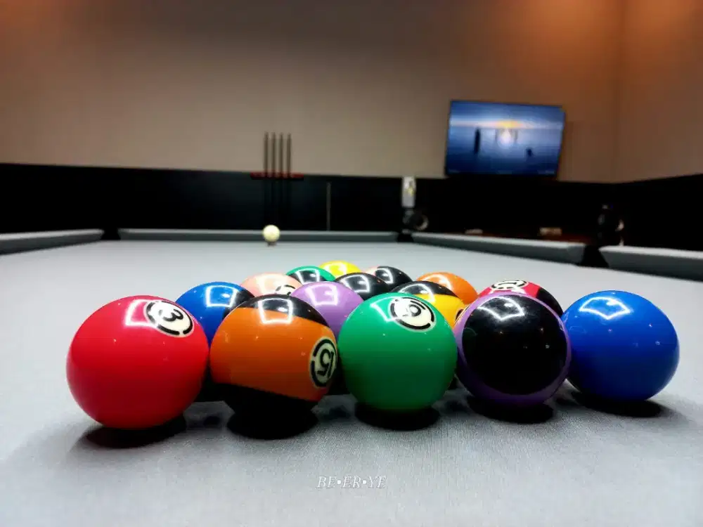 Racker Billiard