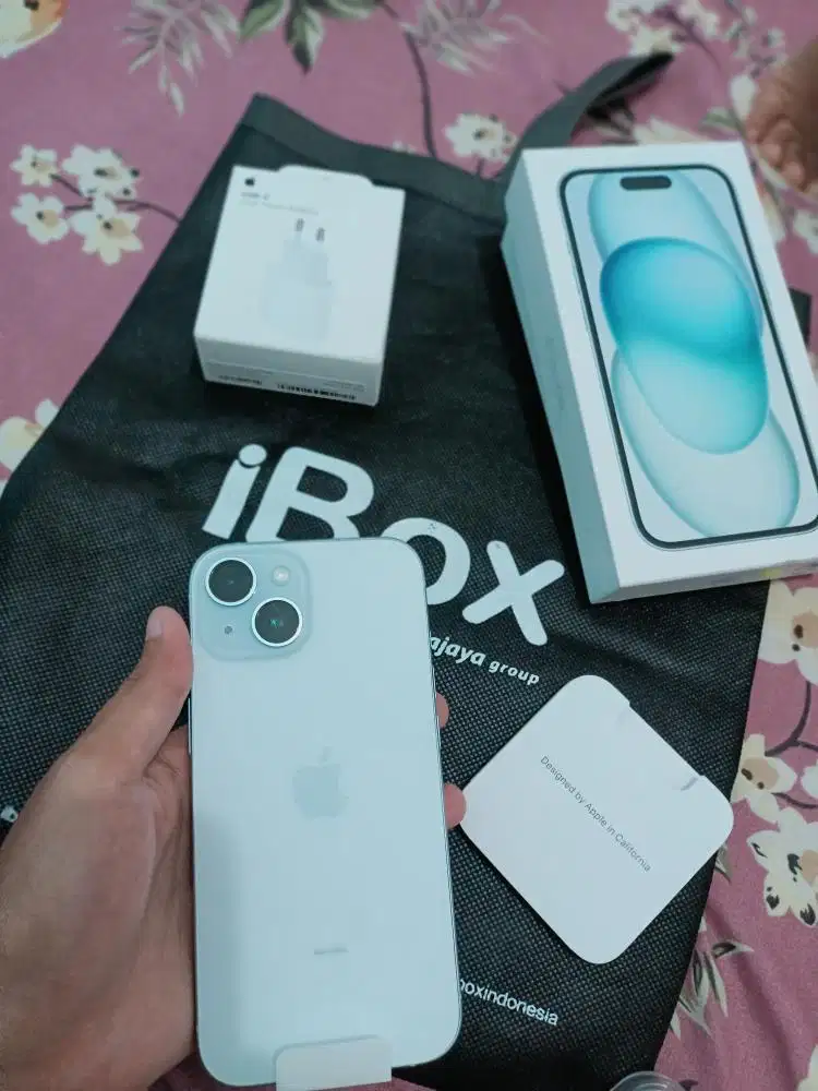 Iphone 15 128gb blue