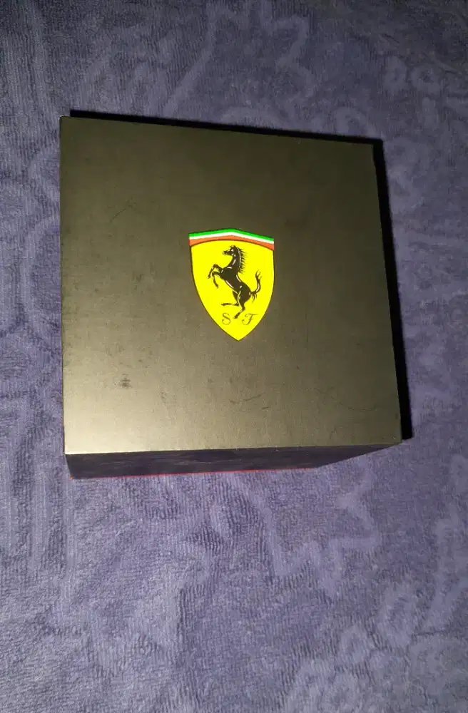 DIJUAL JAM TANGAN FERRARI