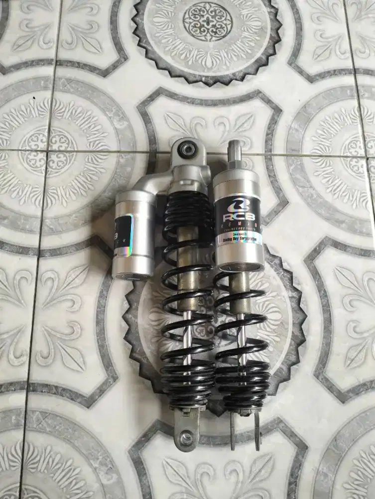 Shock orioginal aerox KYB