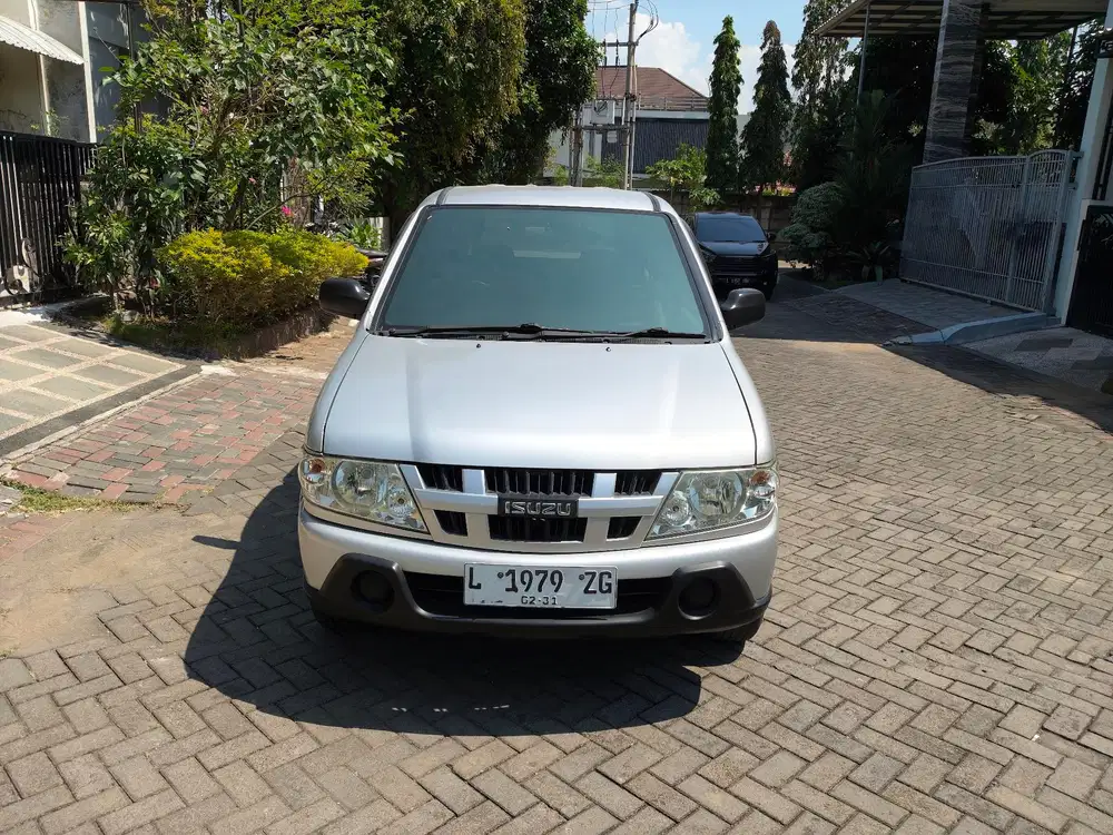 Isuzu Panther Turbo 2011 Manual L tgn1 Orisinil Istimewa Sekali