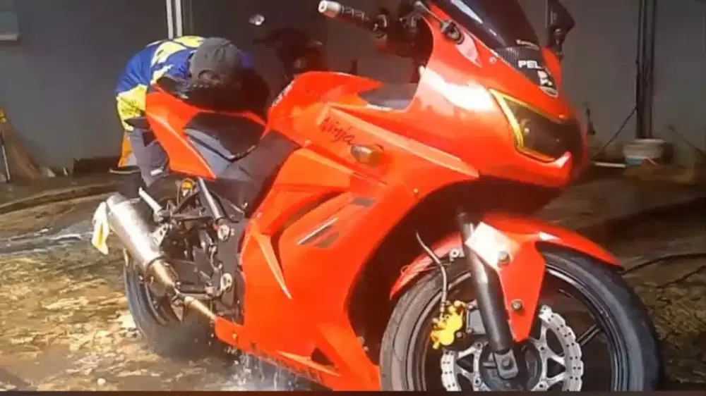 Dijual kawasaki ninja 4 Tak di Depok
