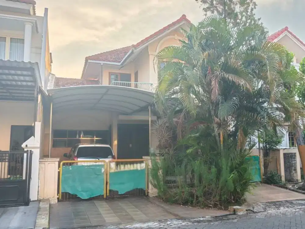 Rumah Vila Valensia