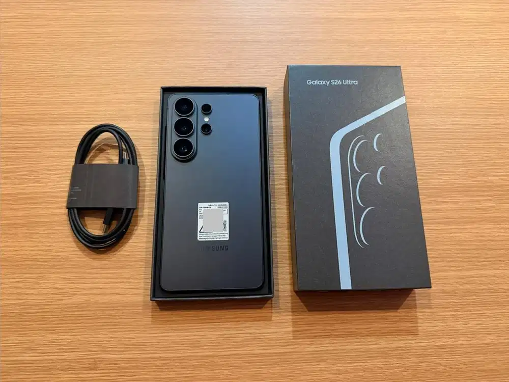 Samsung S26 Ultra 12/512Gb SEIN Fullset. Baca deskripsi untuk detailny