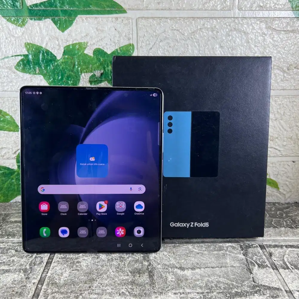 Samsung galaxy Z Fold 5 5g Ram 12/512 GB Mulus terawat bisa tukar