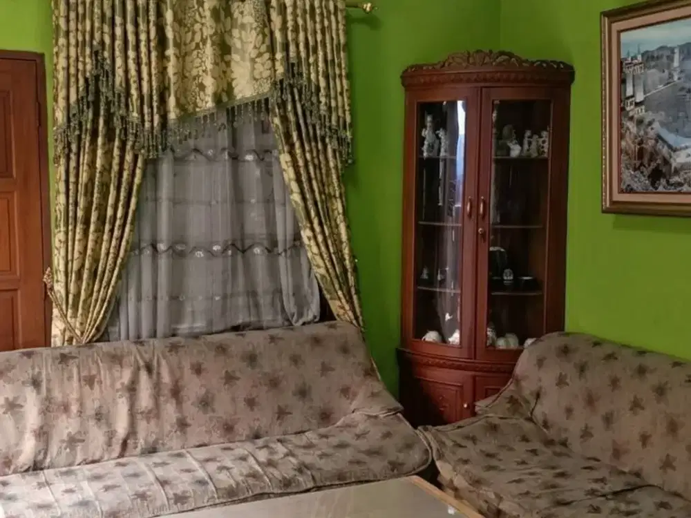 Dijual Rumah 2 Lantai Setiabudi