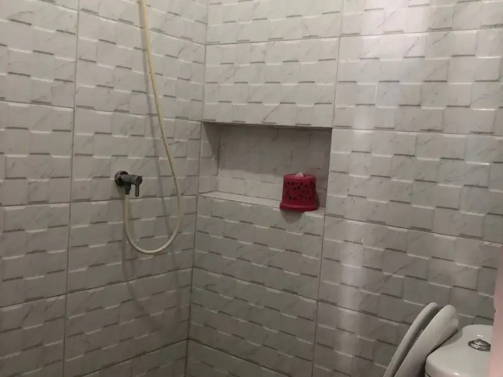 AUD.A064 Turun Harga Rumah Kutisari Indah Selatan Surabaya Kawasan Nyaman, Murah