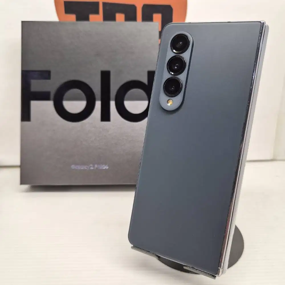 Samsung Z Fold 4 FULLSET 12/512GB No Minus Normal No Kendala