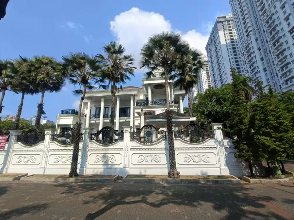 Rumah Classic Mediterania Artha Gading Villa Bgm Vgi Rgm Bgv Gading Kirana Vpg Rgm