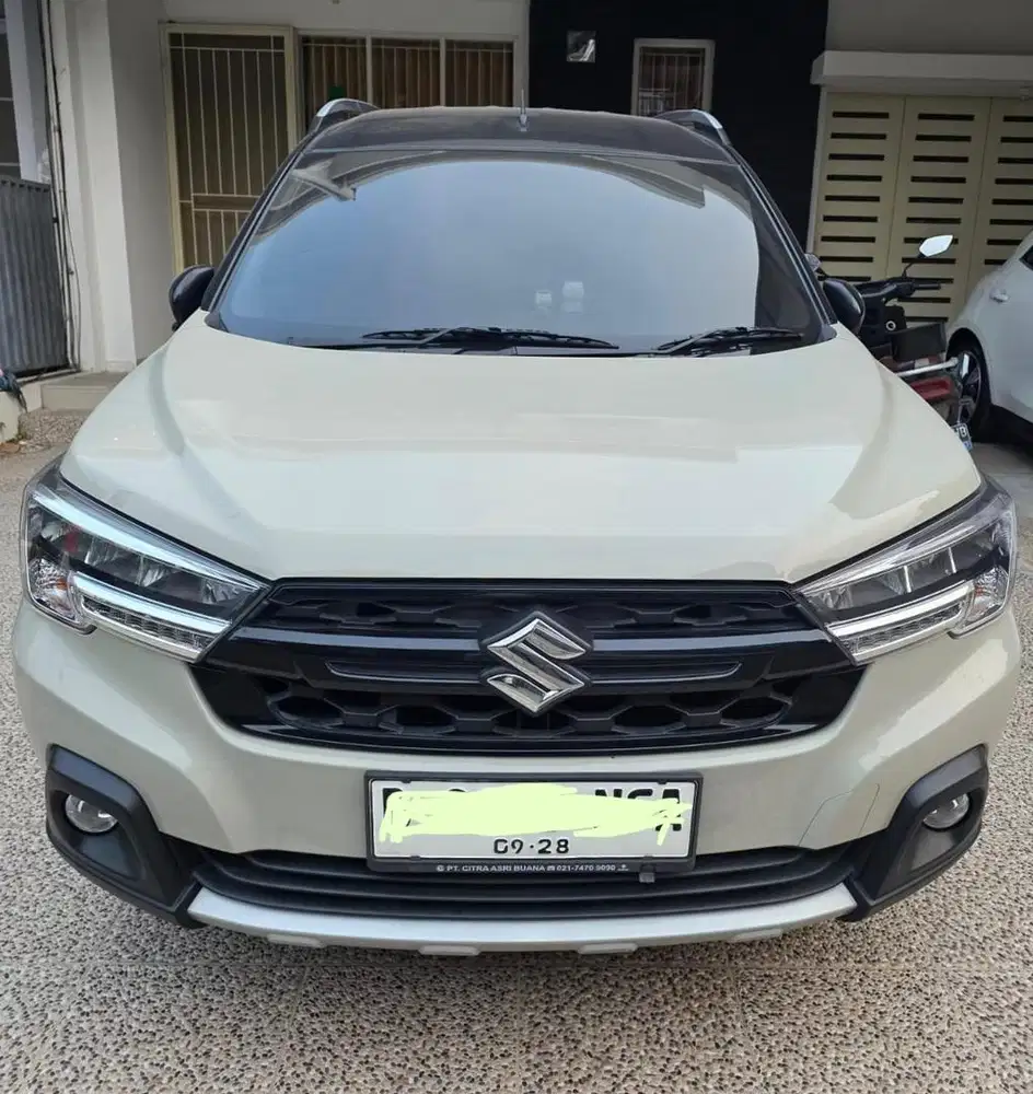 Suzuki 1.5 Alpha Two Tone Hybrid - AT 2023 warna Savanna Ivory