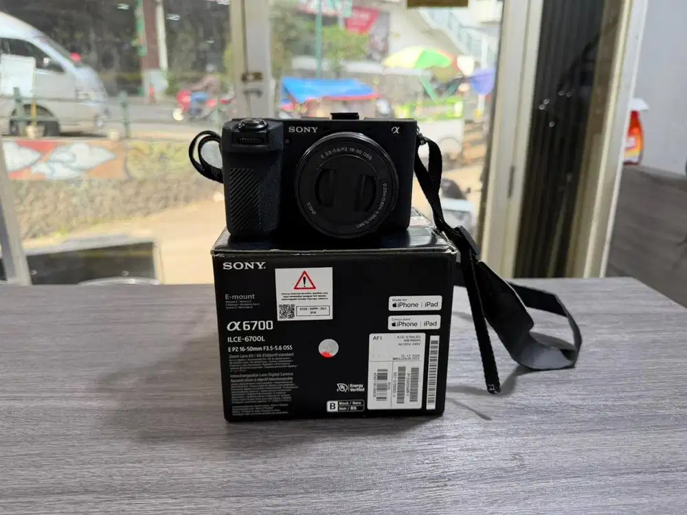 Sony a6700 mulus 1000% seperti baru fullset garansi like new