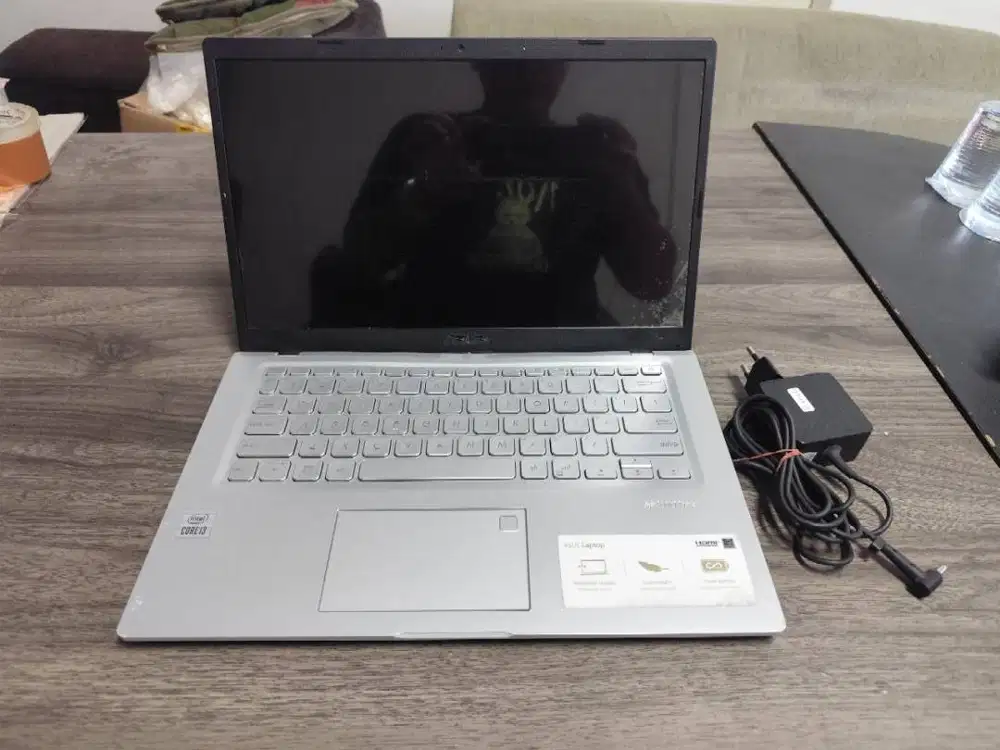 Asus Vivobook X415 i3-1005G1 4GB DDR4 WDC SN530 SSD 256GB Intel UHD2MB