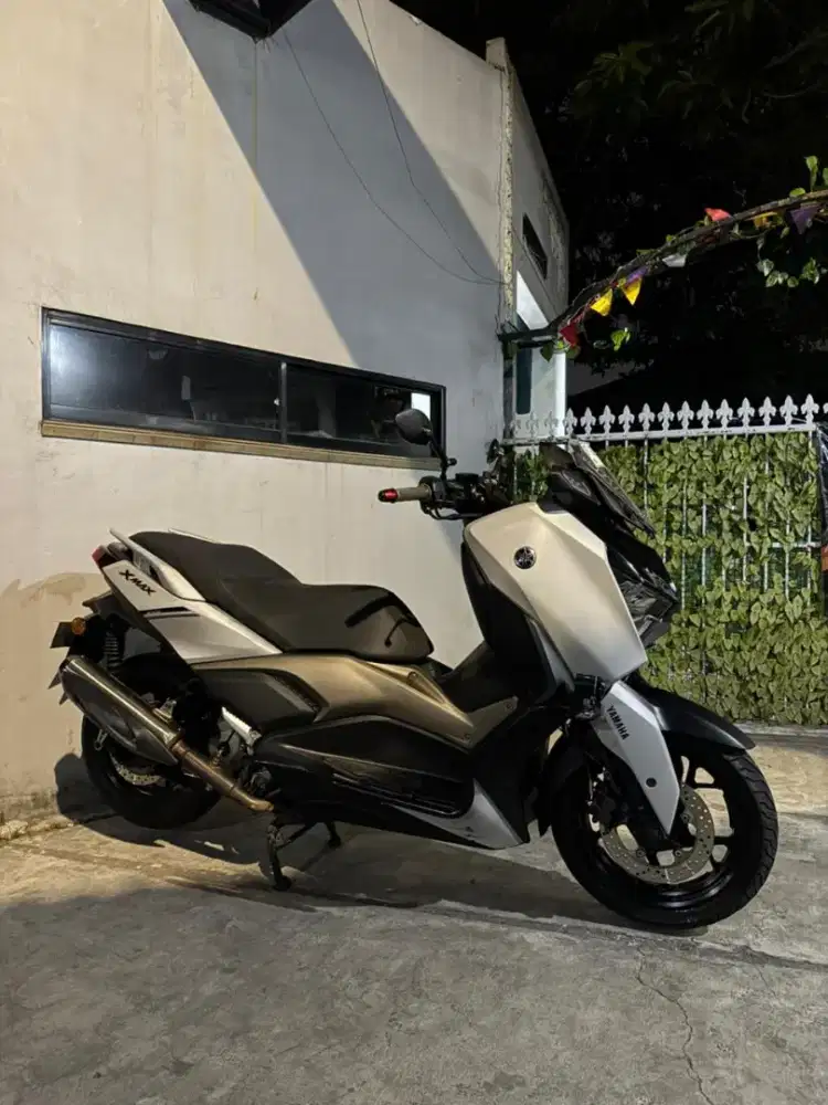 XMAX ABS 2024 CASH