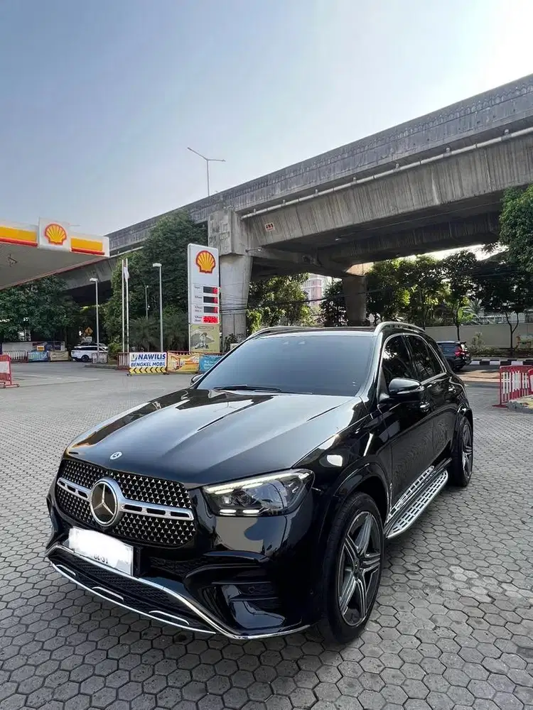 Mercedes-Benz GLE450 2023 Bensin