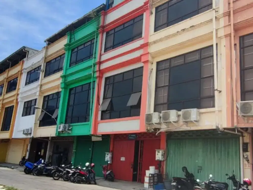 AUD.A017 Ruko Strategis di Rungkut Megah Surabaya Siap Pakai untuk Usaha, Kantor