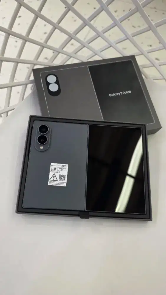 SAMSUNG Z FOLD 8