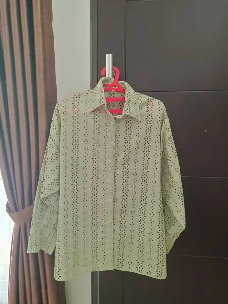 Preloved atasan wanita