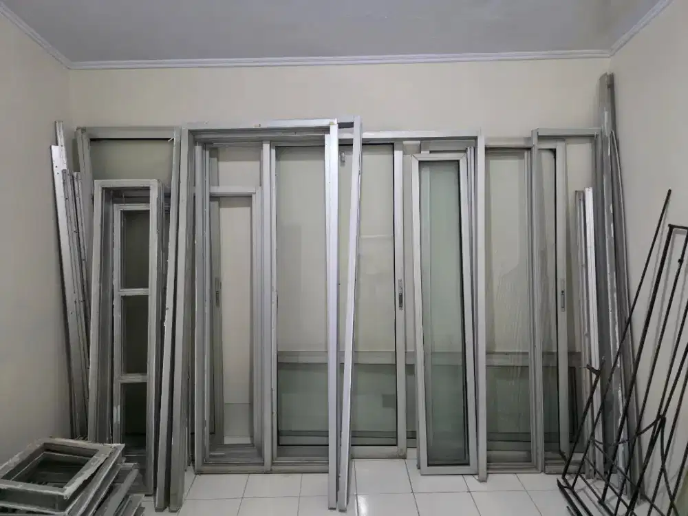 Jual Bekas Pintu Dan Jendela Aluminium