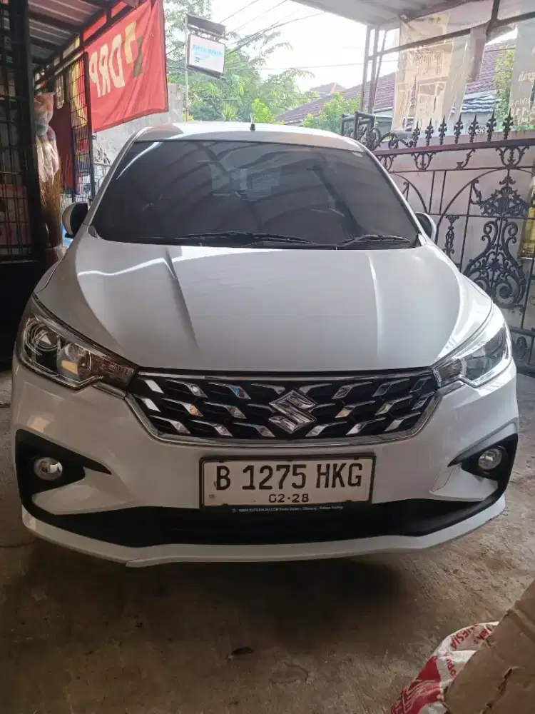 Suzuki ertiga hybrid 2023