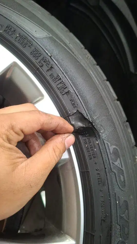 Dunlop sportmaxx 220/50 R18 95V