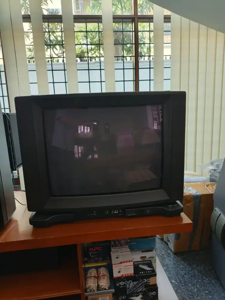 tabung (CRT) ukuran 29 inch toshiba