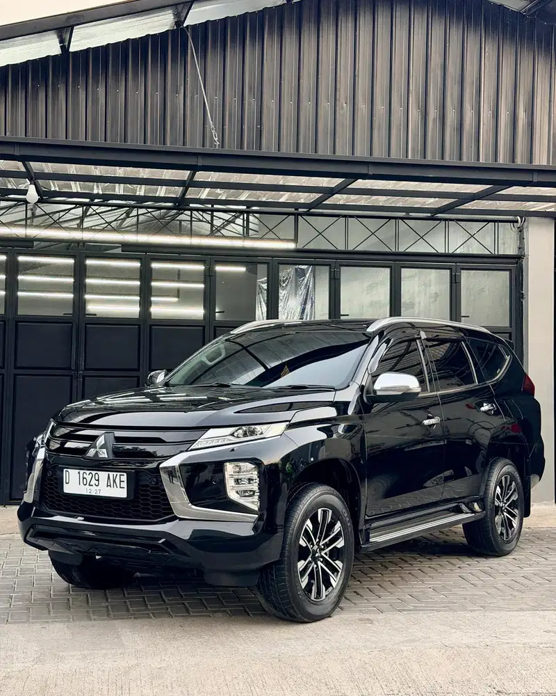 (DP 90 JT) ALL NEW PAJERO 2.4 DAKAR AT 2022 FACELIFT BLACK