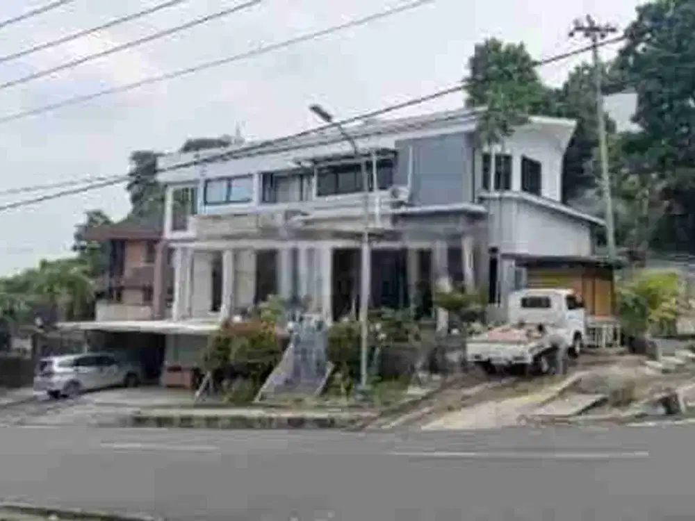 DIJUAL RUMAH STRATEGIS DI PAPANDAYAN, GAJAHMUNGKUR, SEMARANG