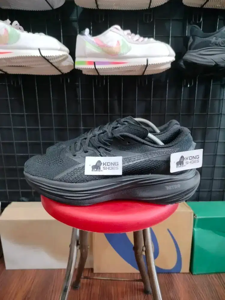 SEPATU PM DEVIATE NITRO TRIPLE BLACK