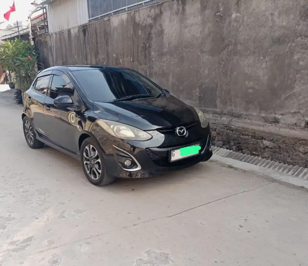 Mazda 2 type R 2010